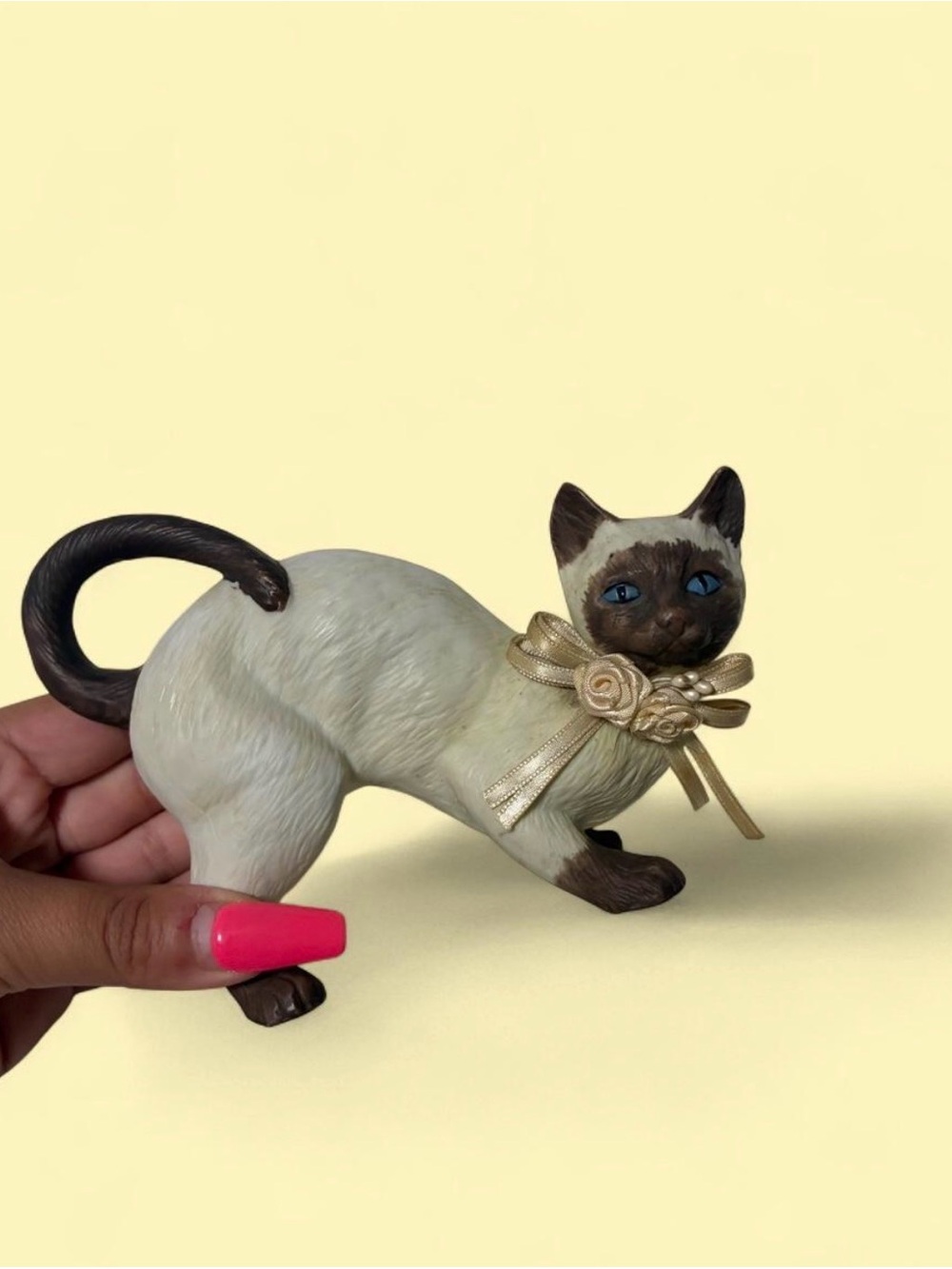 Vintage Siamese Cat Figurine in Cream, Brown and Blue with Gold Bow